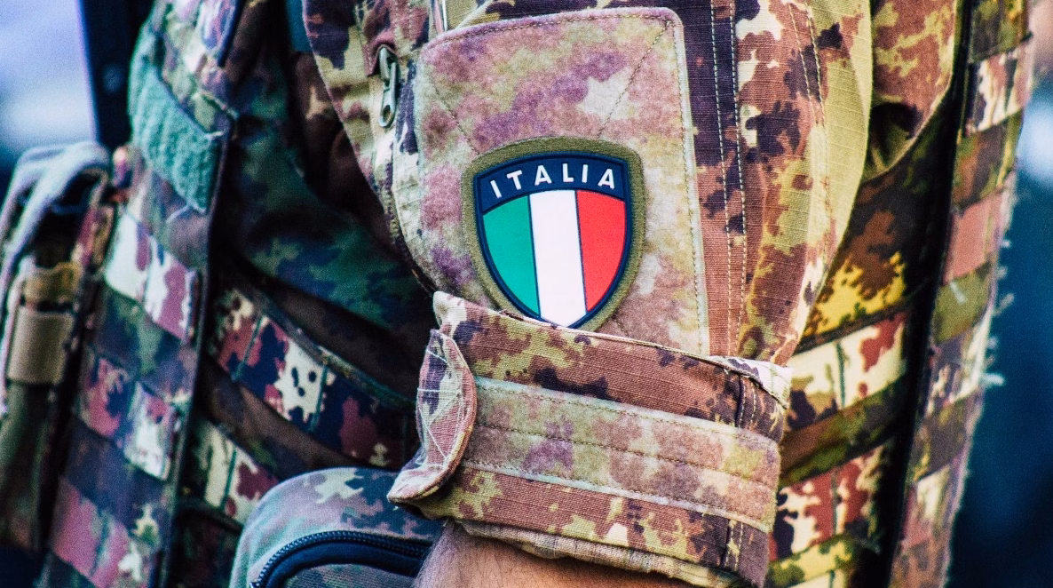 La coopération Italie-Ukraine s'accélère dans le domaine militaire en photo